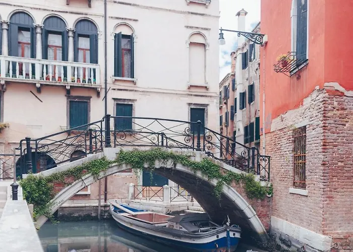 Bianca Cappello House Bed & Breakfast 4*