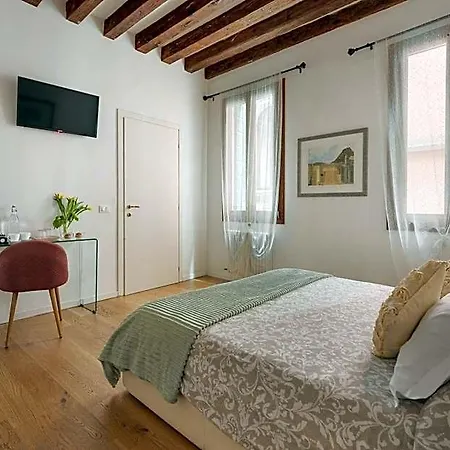 Bianca Cappello House Bed and Breakfast