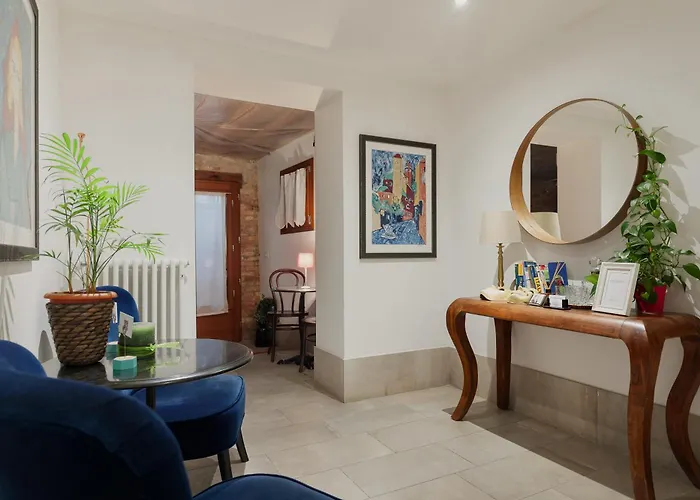 לינה וארוחת בוקר Bianca Cappello House