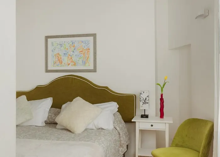 Alojamento de Acomodação e Pequeno-almoço Bianca Cappello House