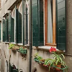 Bianca Cappello House Bed & Breakfast 4*