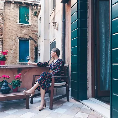 Bianca Cappello House 4*