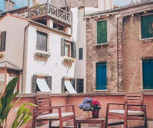 Bianca Cappello House